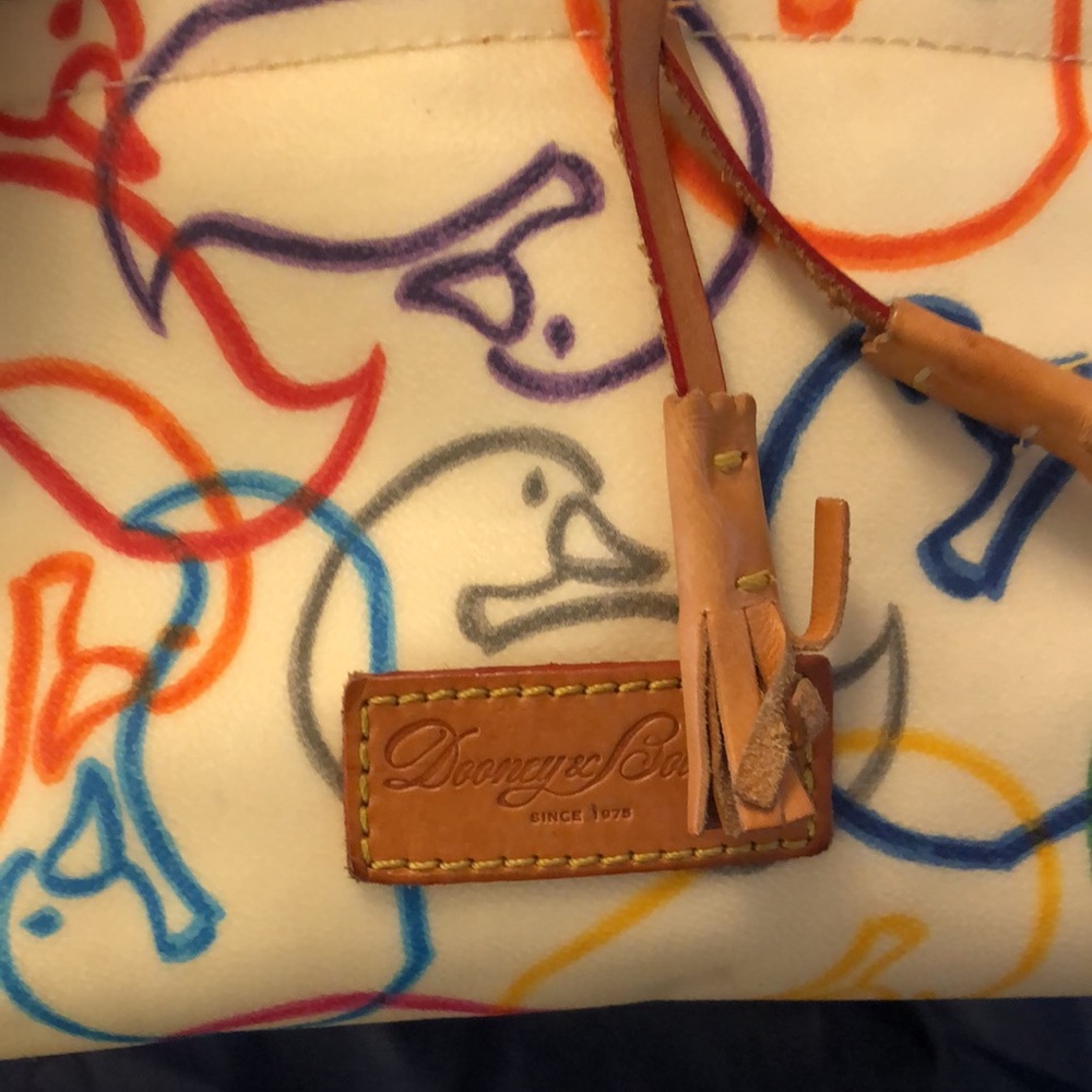 Very rare multicolored Dooney and Bourke duck purse - Picture 3 of 5